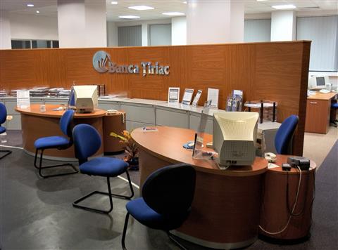 Poza birouri + panou, curb, pal, pfl, cires - bca031128 [1]