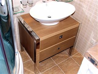 Poza Baie usi batante, sertare, pal, fino bronz, inox - cba060512 [1]