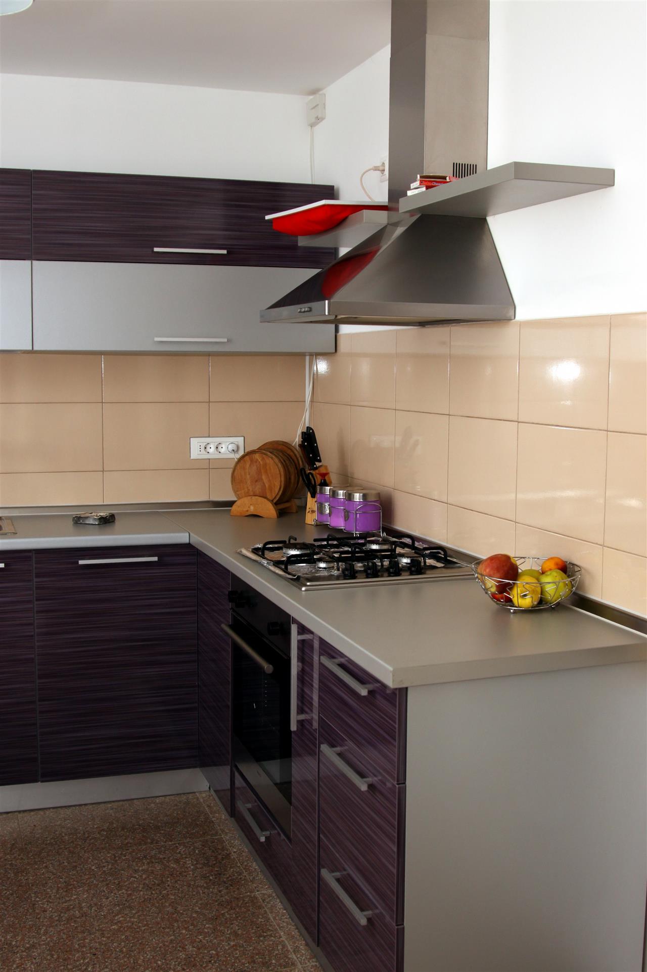 Poza Bucatarie L, pal/pal lucios, blat, abanos, aluminiu - cbc090916 [2]