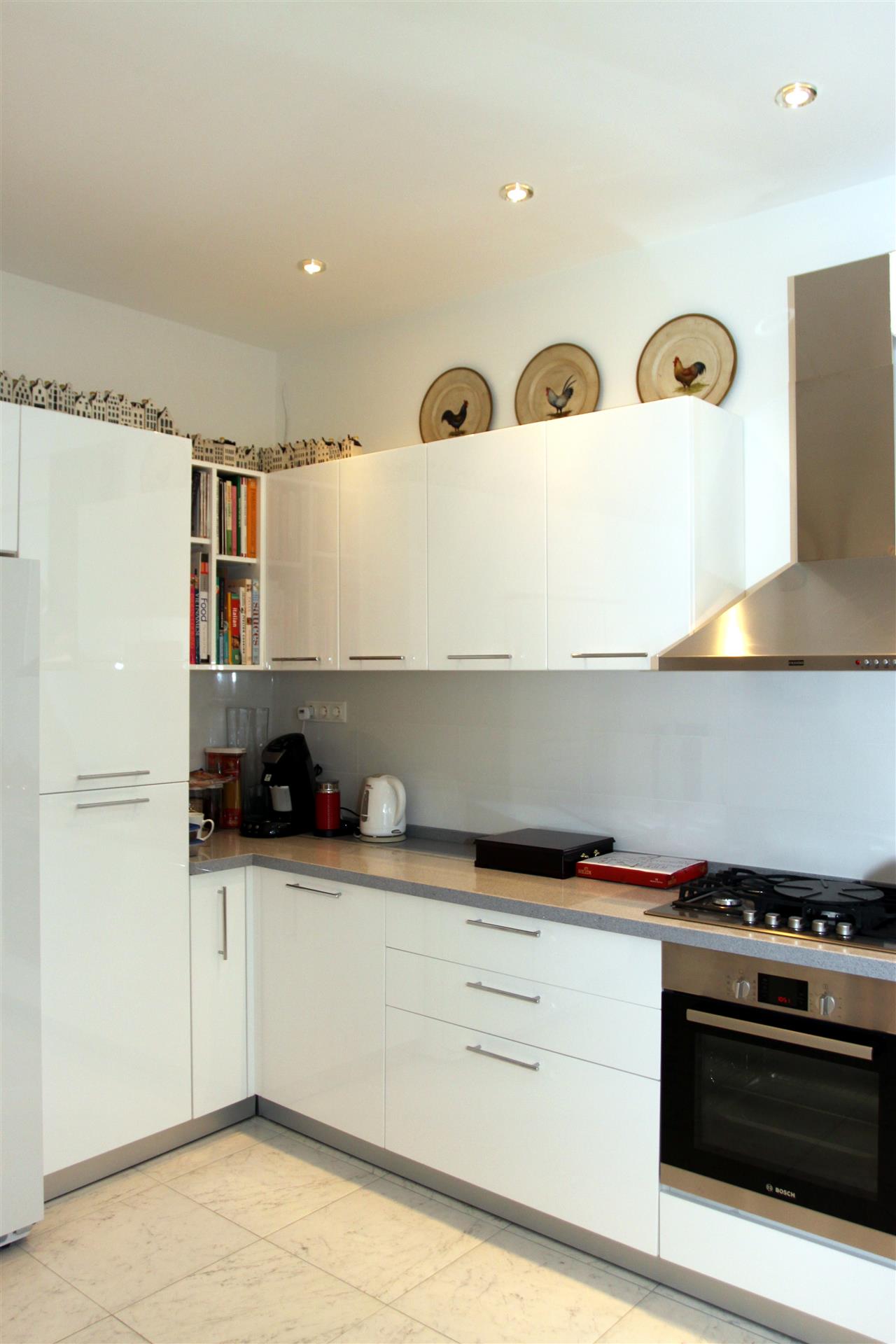 Poza Bucatarie U, pal/pal lucios, blat, alb - cbc130208 2 [2]