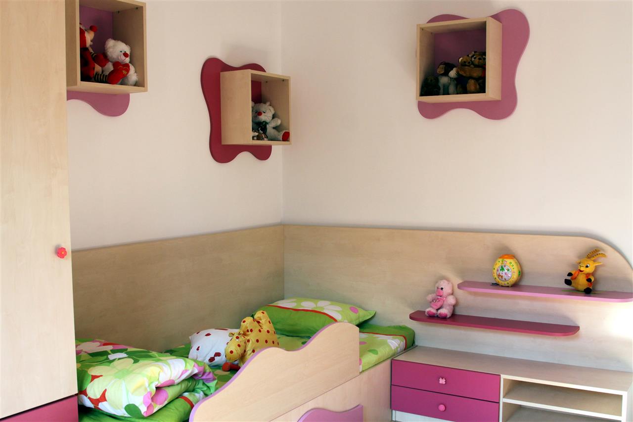 Poza dormitor fetita, pal, mar, roz, rosu - ccp090916 2 [1]