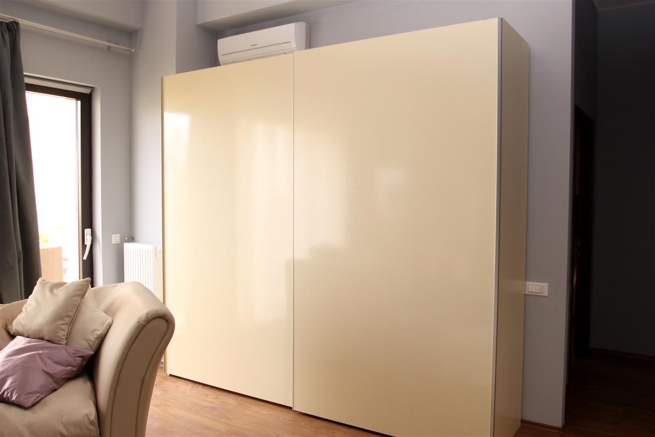 Poza pat tapitat + dressing usi glisante + comoda, pal, mdf lucios, mov, kristal 2 - cdr090415 [4]