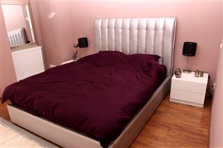 Poza pat tapitat + dressing usi glisante + comoda, pal, mdf lucios, mov, kristal 2 - cdr090415 [1]
