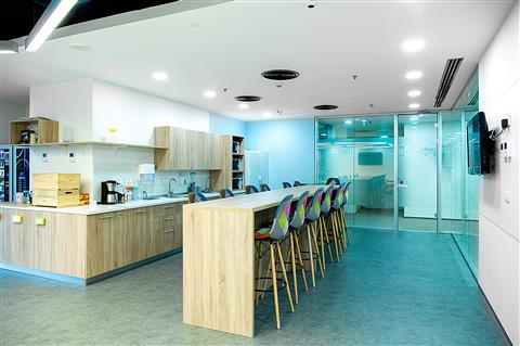 Poza Oficiu L exterior, mese, pal, blat, stejar bardolino natur, alb - oof160908 [1]