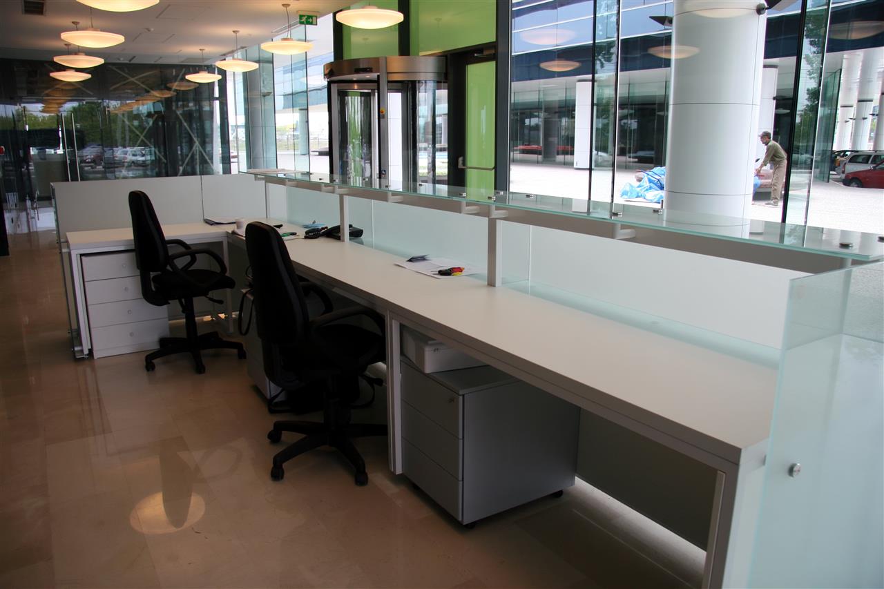 Poza Receptie dreapta, pal, geam sablat, alb, structura metalica - orc070502 [3]