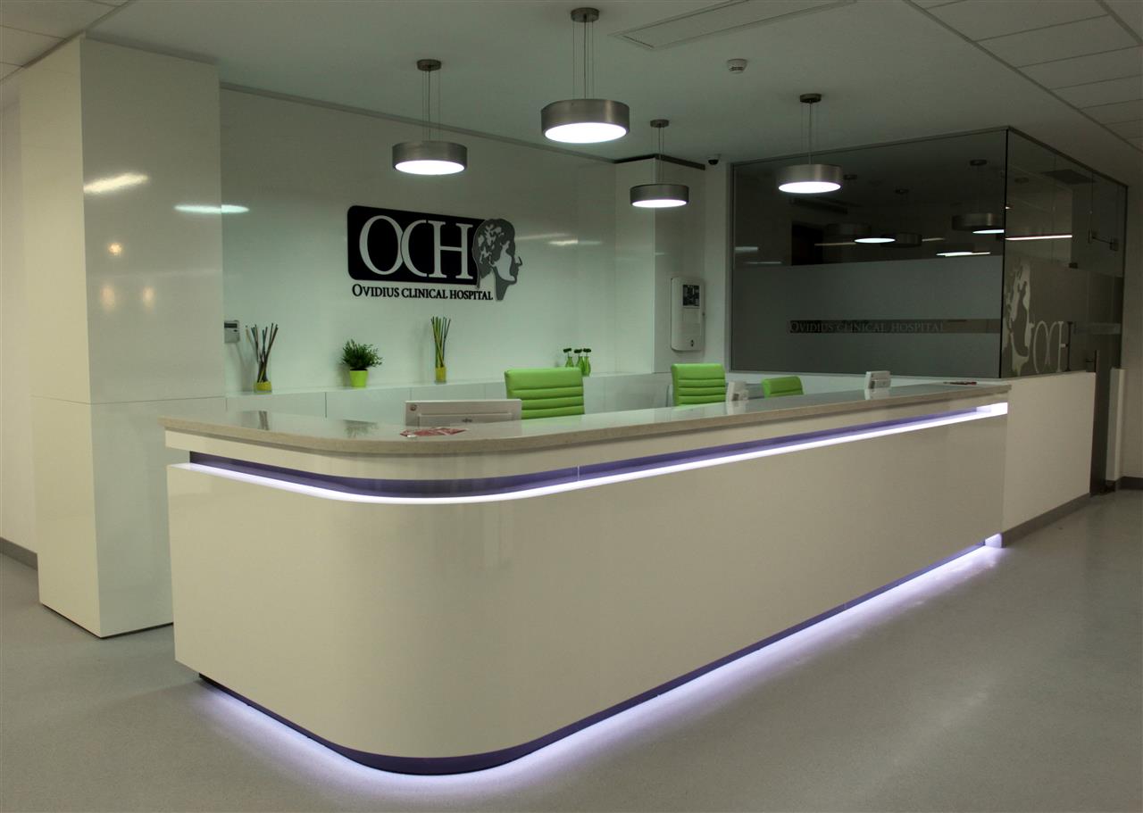 Poza Receptie L curba, pal, hpl, mesteacan alb, iluminare leduri - orc140211 2 [1]